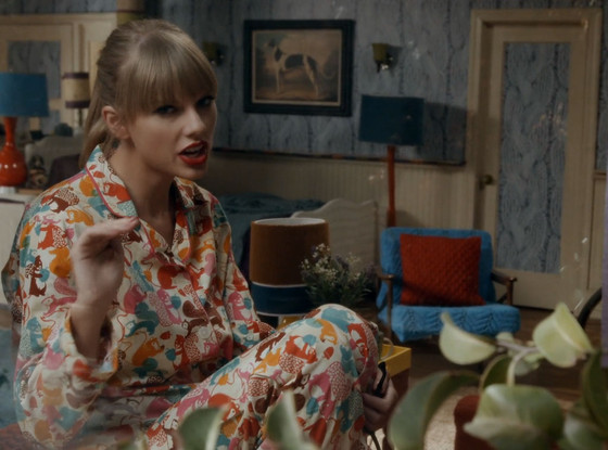 Taylor Swift, Never Ever Getting Back Together Video Taylor Swift, Never Ever Getting Back Together Video